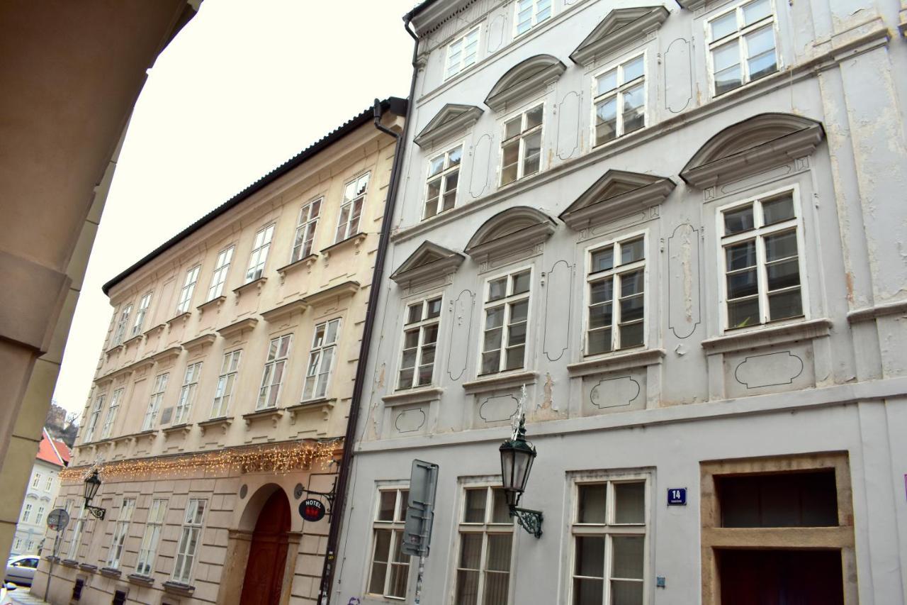 Apartment Lesser Town! Prága Kültér fotó